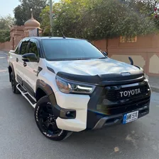 Toyota Hilux Revo G 2.8 2018 for Sale