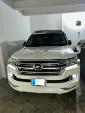 Toyota Land Cruiser AX G Selection 2016 for Sale