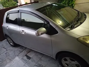 Toyota Vitz F 1.0 2010 for Sale