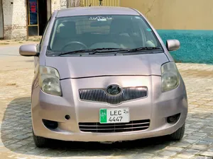 Toyota Vitz iLL 1.3 2006 for Sale