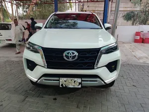 Toyota Fortuner 2.7 V 2021 for Sale