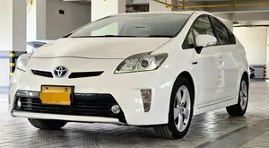 Toyota Prius G LED Edition 1.8 2013 for Sale