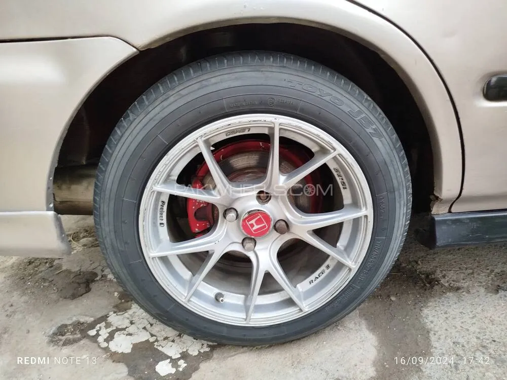 Honda Civic 2000 for Sale in Karachi Honda Civic 2000 for Sale in Karachi Image-14