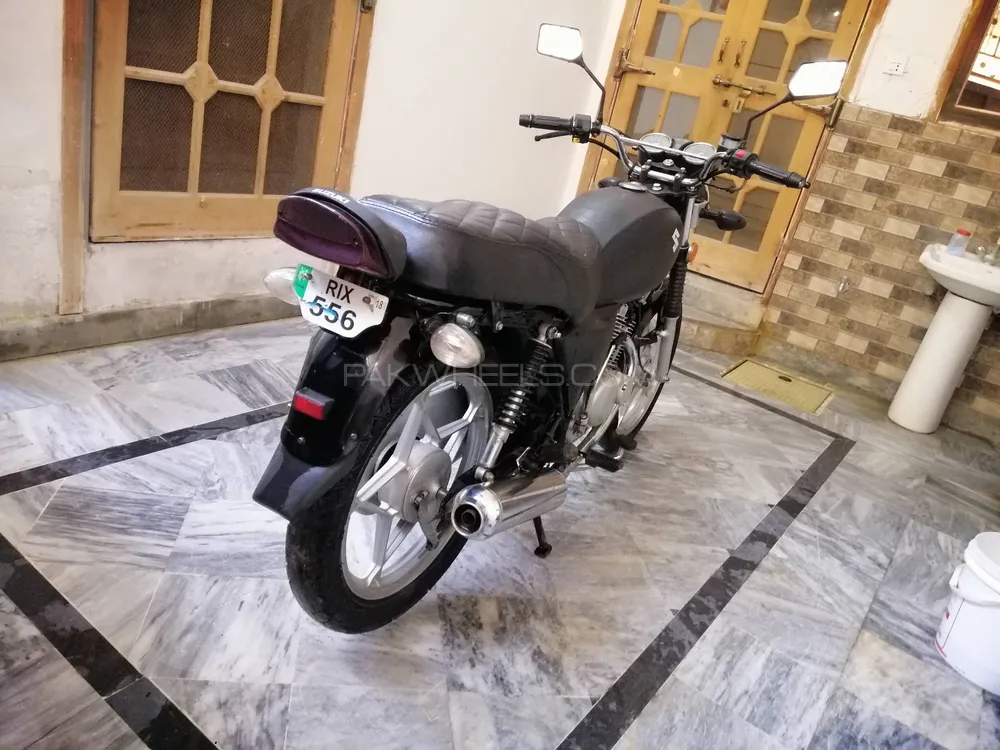 Suzuki GS 150 SE 2018 for Sale Suzuki GS 150 SE 2018 for Sale Image-2