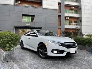 Honda Civic Oriel 1.8 i-VTEC CVT 2016 for Sale