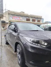 Honda Vezel Hybrid X 2014 for Sale