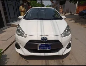 Toyota Aqua 2015 for Sale