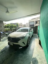 Toyota C-HR G-LED 2017 for Sale