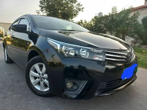 Toyota Corolla Altis Automatic 1.6 2015 for Sale