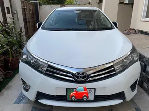 Toyota Corolla Altis CVT-i 1.8 2016 for Sale