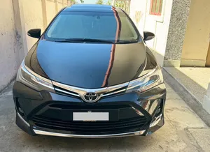 Toyota Corolla Altis Grande 1.8 2014 for Sale