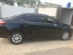 Toyota Corolla XLi VVTi 2016 for Sale