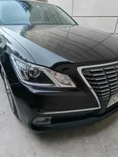 Toyota Crown Royal Saloon 2013 for Sale