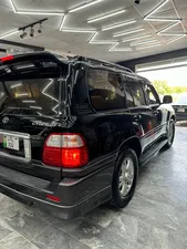 Toyota Land Cruiser Cygnus 2001 for Sale