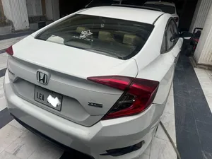 Honda Civic Turbo 1.5 VTEC CVT 2016 for Sale