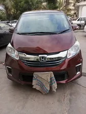 Honda Freed + Hybrid G Honda Sensing 2016 for Sale