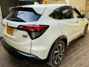 Honda Vezel Hybrid RS Honda Sensing  2018 for Sale