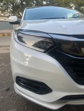 Honda Vezel Hybrid Z 2016 for Sale