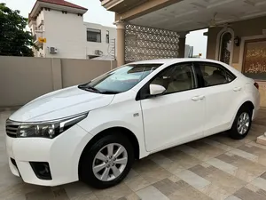 Toyota Corolla Altis Automatic 1.6 2015 for Sale