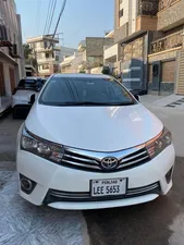 Toyota Corolla Altis Grande CVT-i 1.8 2015 for Sale