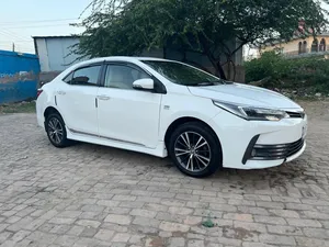 Toyota Corolla Altis Grande CVT-i 1.8 2018 for Sale