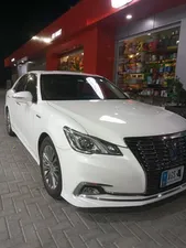 Toyota Crown Royal Saloon 2016 for Sale