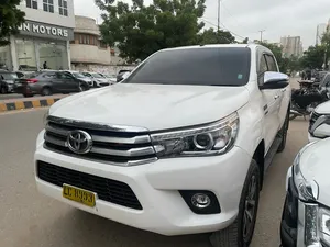 Toyota Hilux Revo V Automatic 2.8 2020 for Sale