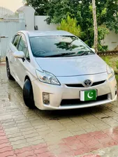 Toyota Prius S LED Edition 1.8 2011 for Sale