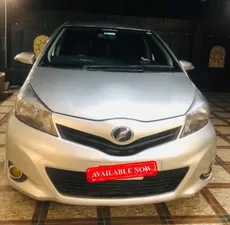 Toyota Vitz F Limited II 1.3 2011 for Sale