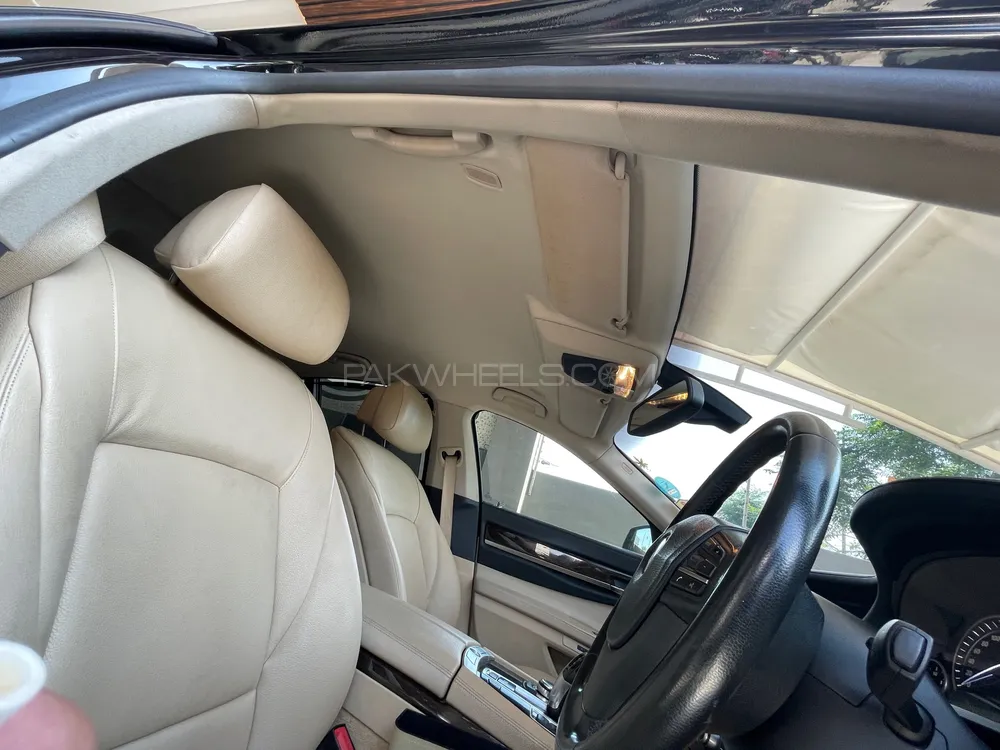 BMW 7 Series 2009 for Sale in Lahore BMW 7 Series 2009 for Sale in Lahore Image-2