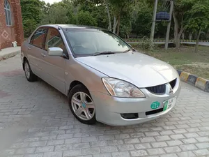 Mitsubishi Lancer GLX 1.3 2004 for Sale