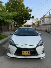 Toyota Aqua GS 2013 for Sale