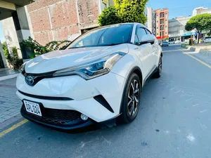 Toyota C-HR G-LED 2018 for Sale