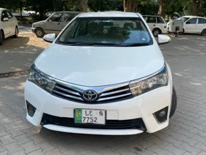 Toyota Corolla Altis CVT-i 1.8 2016 for Sale