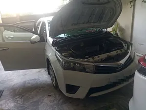 Toyota Corolla XLi VVTi 2015 for Sale