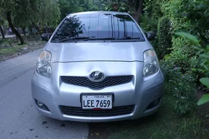 Toyota Vitz B 1.0 2010 for Sale