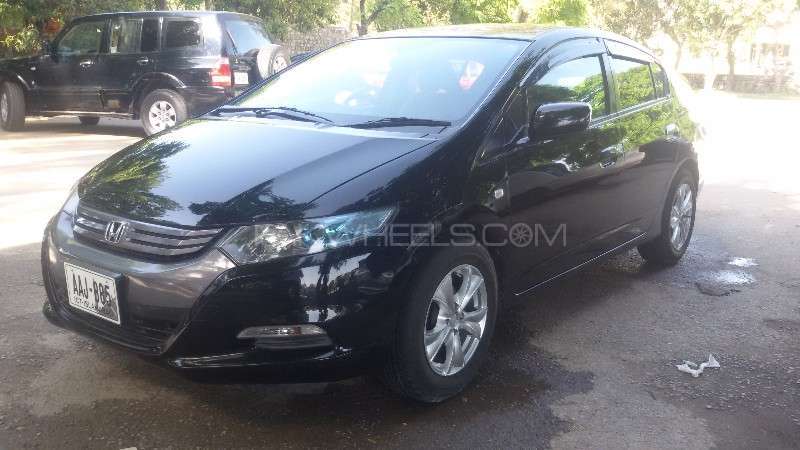 Honda Insight 2009 for Sale in Islamabad Image-1