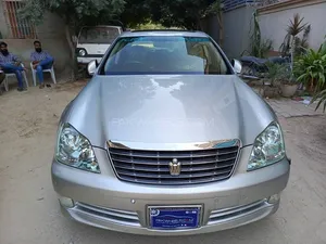 Toyota Crown Royal Saloon 2004 for Sale