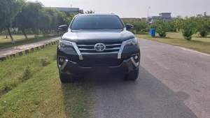 Toyota Fortuner 2.7 VVTi 2017 for Sale