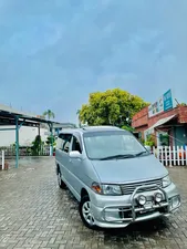 Toyota Hiace Luxury Wagon High Grade 2000 for Sale