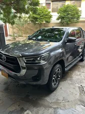 Toyota Hilux Revo V Automatic 2.8 2022 for Sale