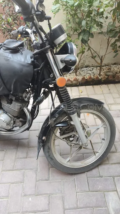 Suzuki GS 150 SE 2020 for Sale Suzuki GS 150 SE 2020 for Sale Image-12