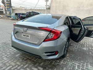 Honda Civic 1.8 i-VTEC CVT 2017 for Sale