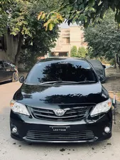 Toyota Corolla Altis SR Cruisetronic 1.6 2013 for Sale