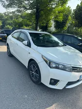 Toyota Corolla Altis Grande CVT-i 1.8 2015 for Sale