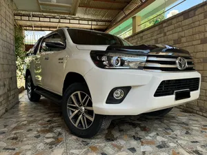 Toyota Hilux Revo V Automatic 2.8 2020 for Sale