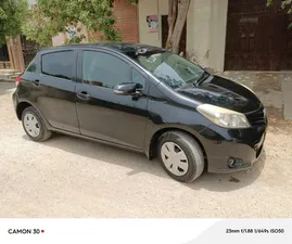 Toyota Vitz F 1.0 2012 for Sale