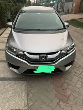 Honda Fit 1.5 Hybrid Smart Selection 2013 for Sale