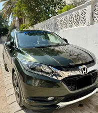 Honda Vezel Hybrid Z 2014 for Sale