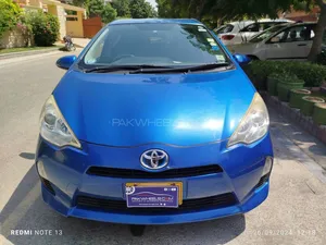 Toyota Aqua S 2013 for Sale